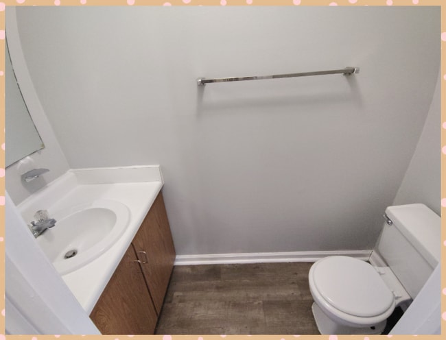 Foto del edificio - 74 Duiguid Dr