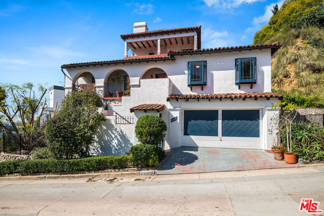 Primary Photo - 1339 Miller Dr