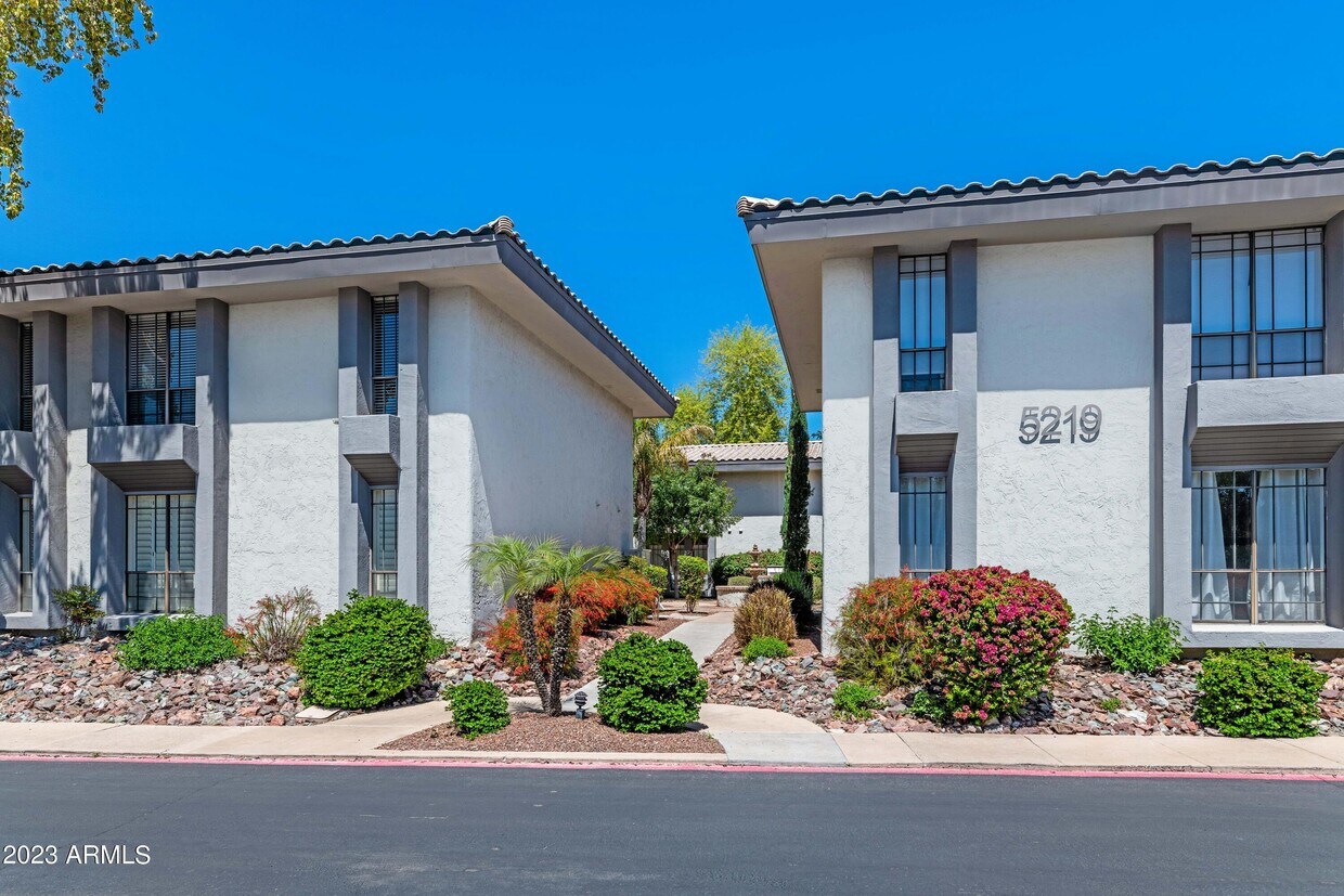 Foto principal - 5219 N 24th St