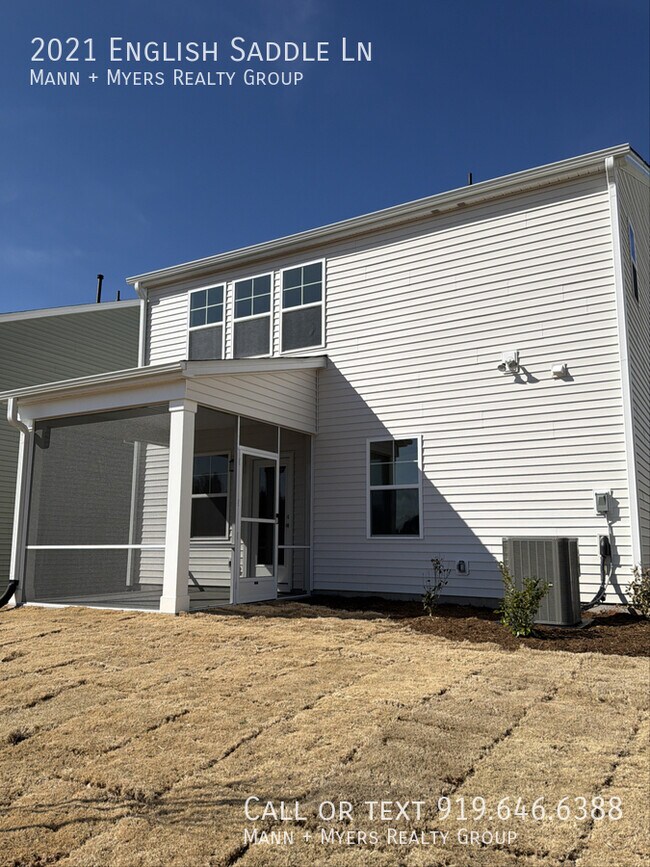 Foto del edificio - 2021 English Saddle Ln