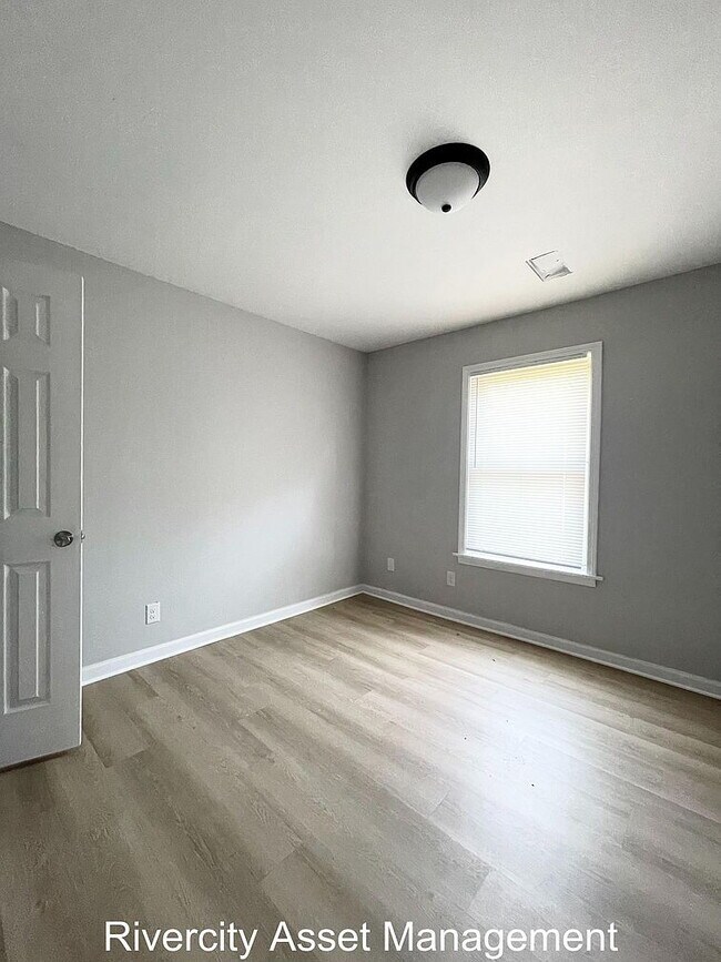 Building Photo - Single Family Home