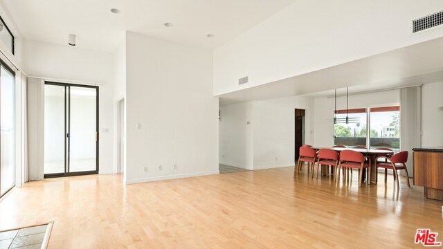 Building Photo - 1229 California Ave
