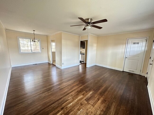 Foto del edificio - 603 Seminole Pl