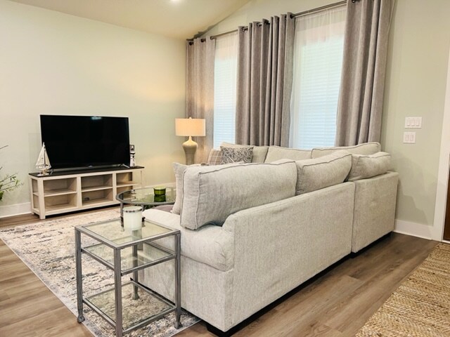 Foto del edificio - 2071 W Romana St