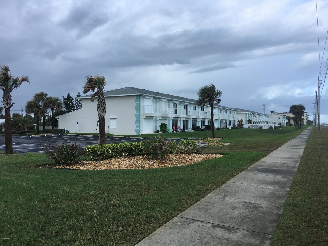 2470 Ocean Shore Blvd Unit 1070, Ormond Beach, FL 32176 Condo for