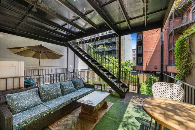 Foto del edificio - 107 Harrison St