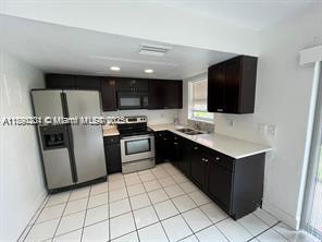 Foto del edificio - 2600 NW 52nd Ave