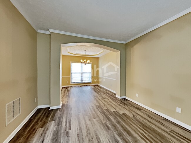 Building Photo - 1454 Chamirey Dr SW