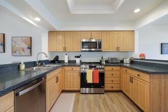 Building Photo - 156 Falls Ct