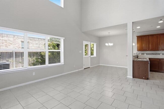 Foto del edificio - 2304 S Lakeline Blvd