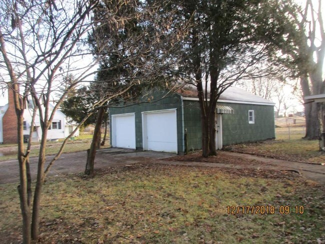 Building Photo - 407 N. Meridian Street