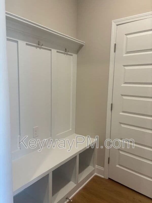 Foto del edificio - 577 Yuma Ln