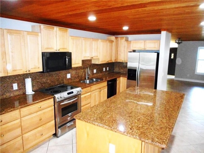 Building Photo - Vero Beach Florida Vero Beach Rent, LLC and Rental Property Management Company