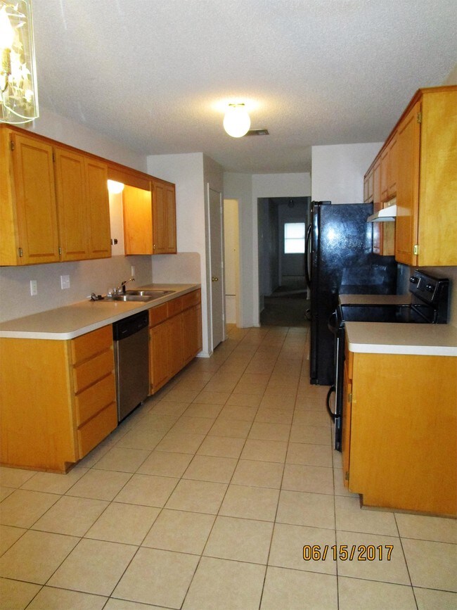Building Photo - 2706 Tripp Trail