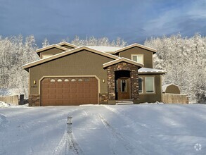 Building Photo - 6043 E Fetlock Dr