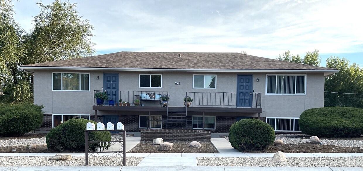 Foto principal - 1129 Darby St