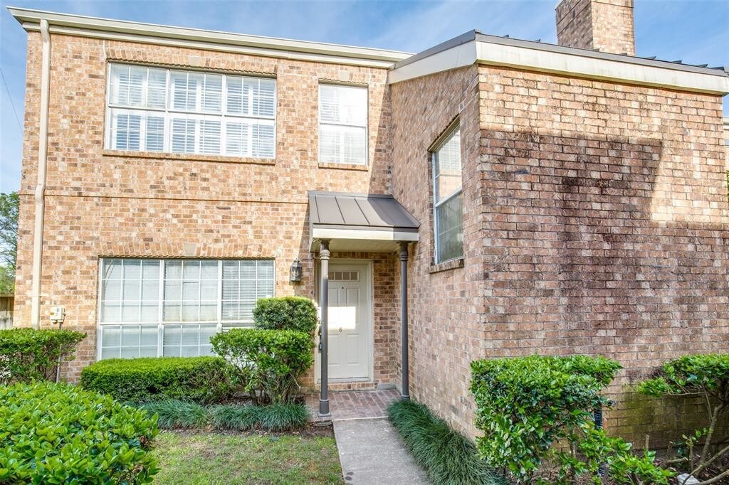 Foto principal - 600 Wilcrest Dr