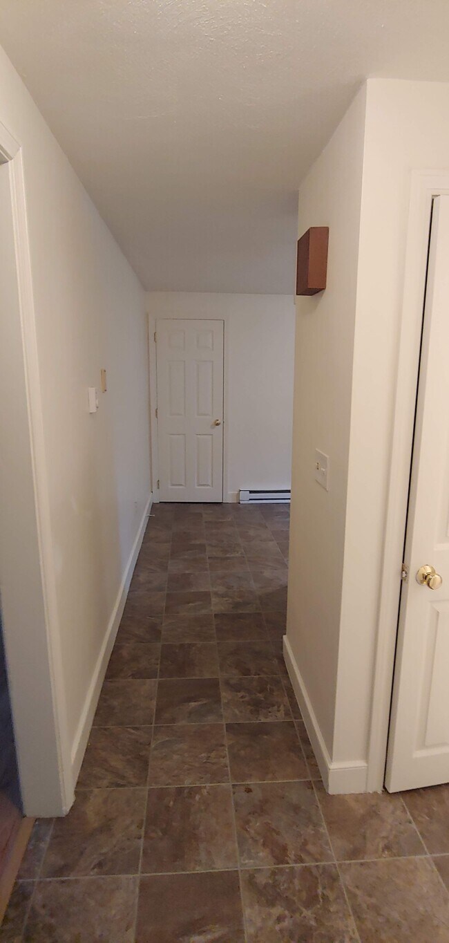 Building Photo - 20 Copeland Dr