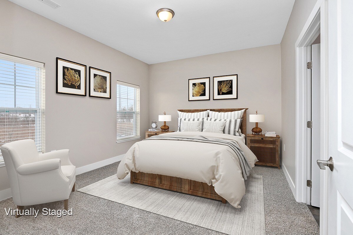 3996 Reserve Dr, Wyoming, MI 49418