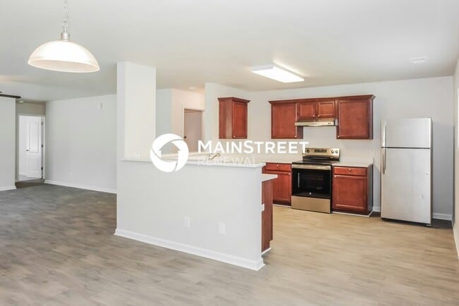 Building Photo - 3 Bedroom Pet-Friendly Home in HARVEST, AL...