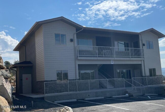 Foto del edificio - 1668 W Iron Springs Rd