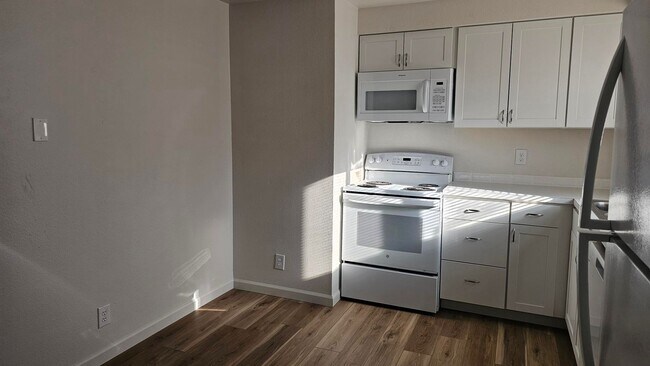 Foto del edificio - Roxbury Duplex