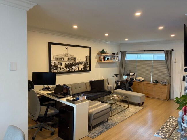 Foto del edificio - 1021 5th St