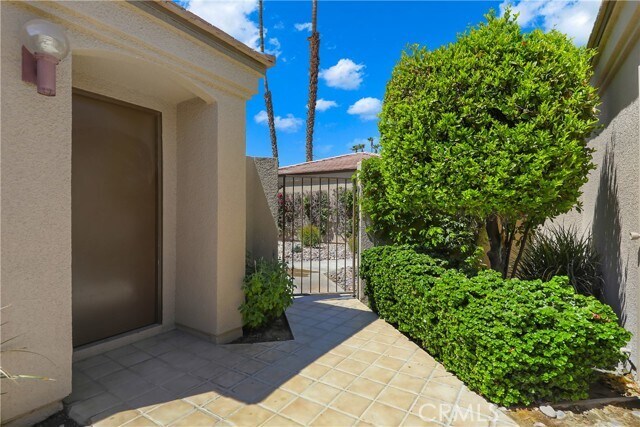 Foto del edificio - 76238 Honeysuckle Dr