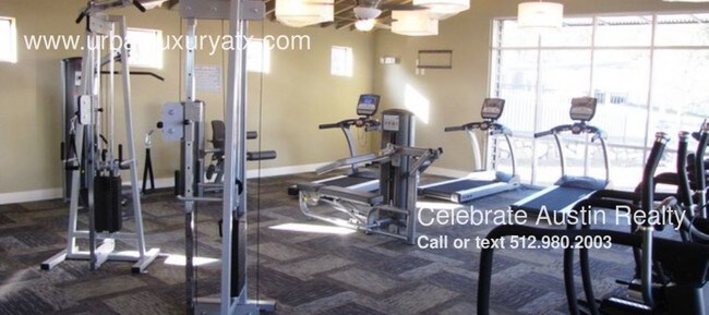 Building Photo - 6212 Crow Ln