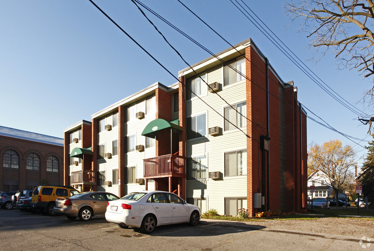 Foto del edificio - 511 E Hoover St