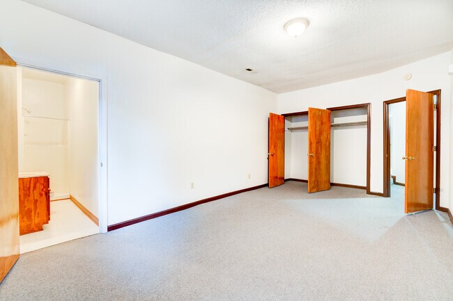 Bedroom - 155 State Rd S-38-1358