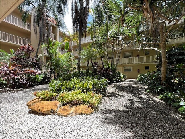 Foto del edificio - 13100 SW 92nd Ave
