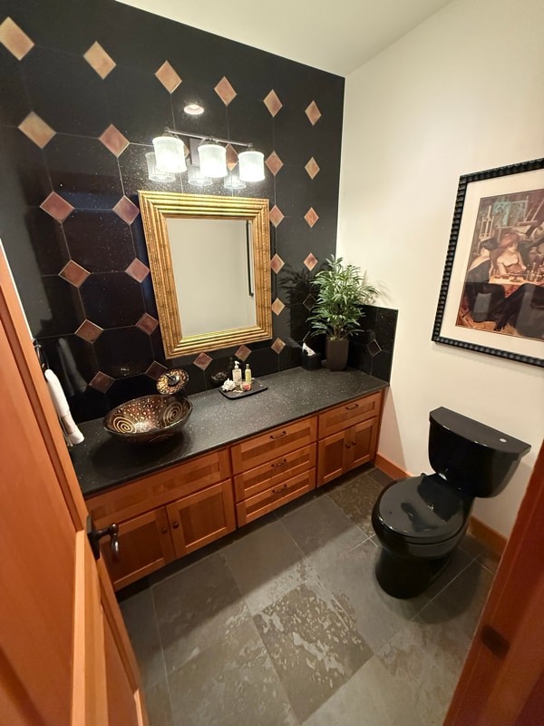 Foto del edificio - 212 N Bay Ln