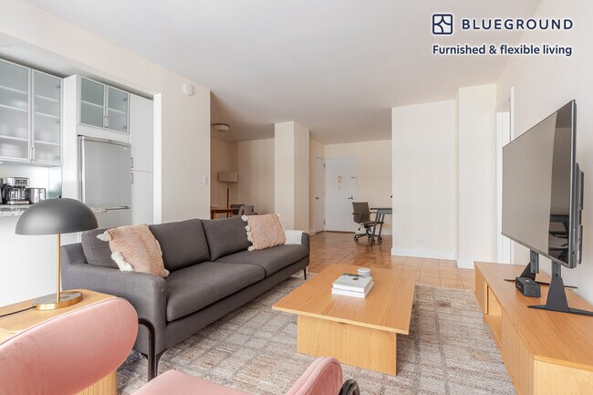 Foto del edificio - 30 Park Ave