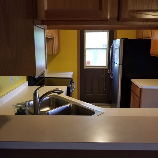 Kitchen to deck - 2693 Brookdale Ln