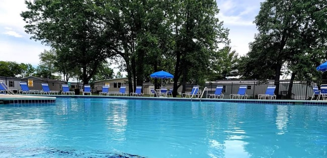 Foto del edificio - 17082 Coventry Ln