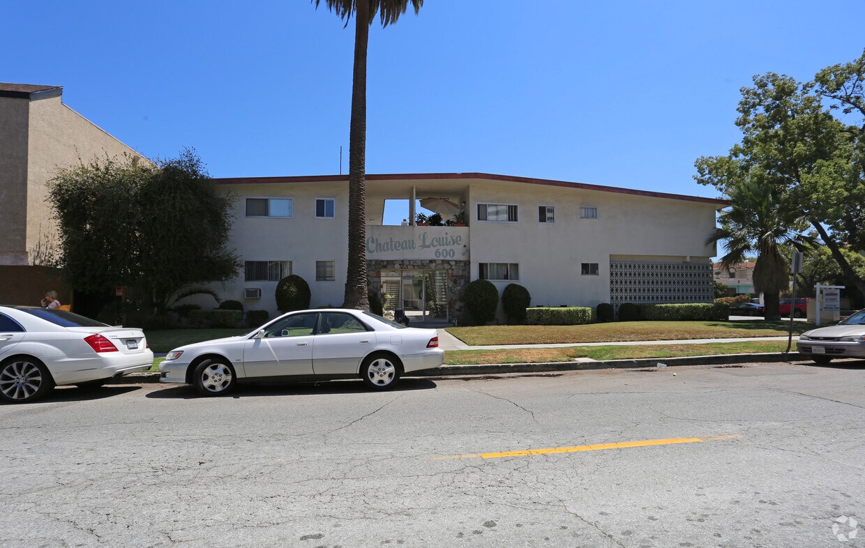 Building Photo - 600 N Louise St