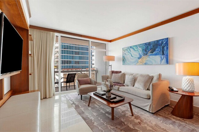 Foto del edificio - 6801 Collins Ave