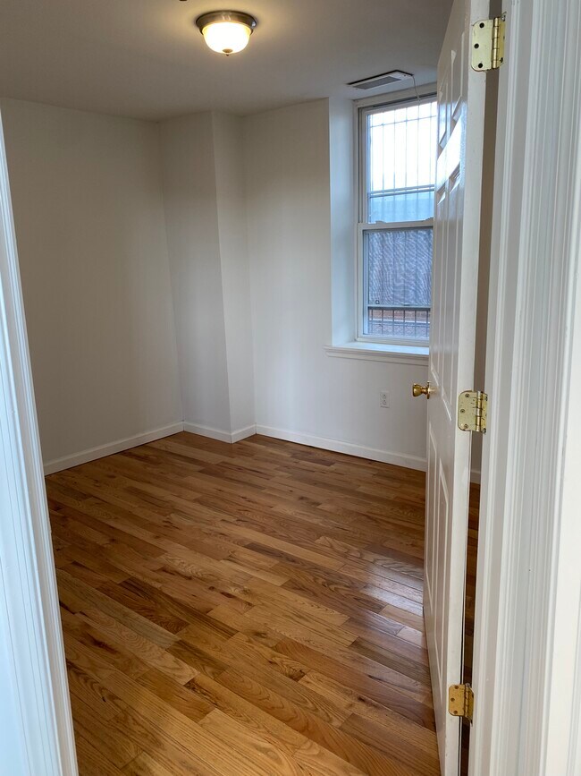 Foto del edificio - 5913 Chestnut St