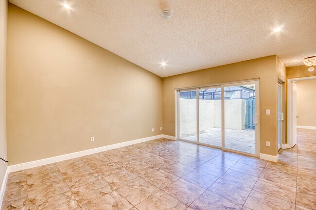 Foto del edificio - 9109 SW 21st St