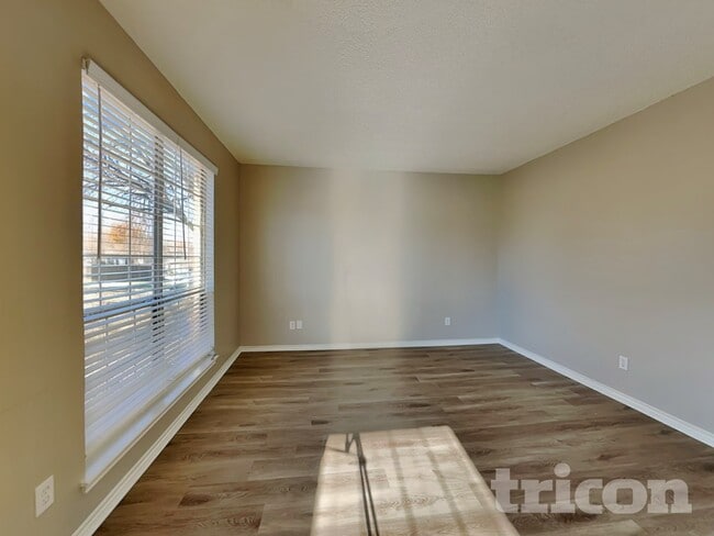 Building Photo - 2674 Steppington St