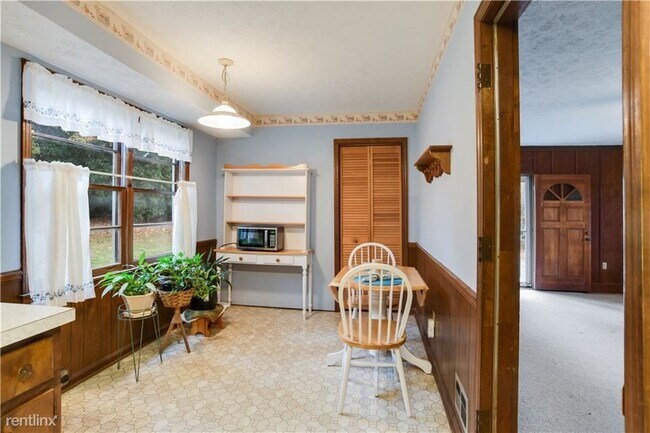 Building Photo - 3 br, 2 bath House - 1799 Pounds Road Sw