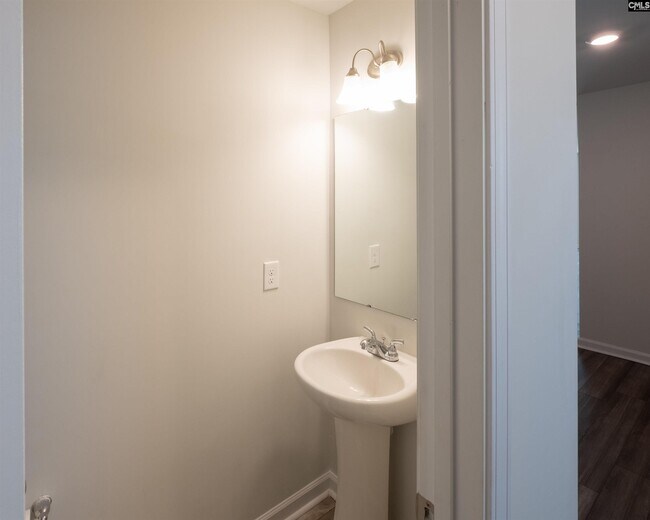 Foto del edificio - 541 Kirkwall Ct