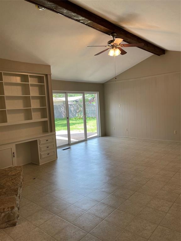 Foto del edificio - 10129 Robin Hill Ln