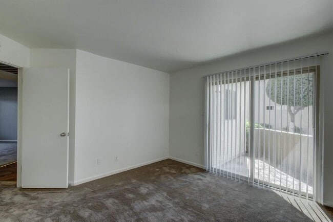 Interior Photo - Irvine Park