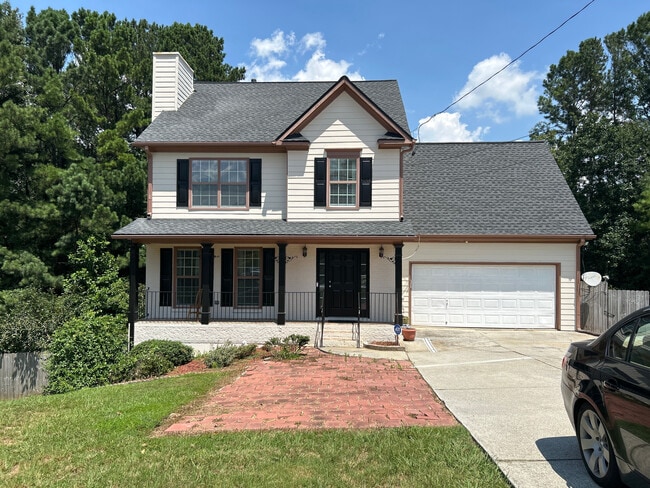 Room in House on Kennesaw Dr - Room in House on Kennesaw Dr