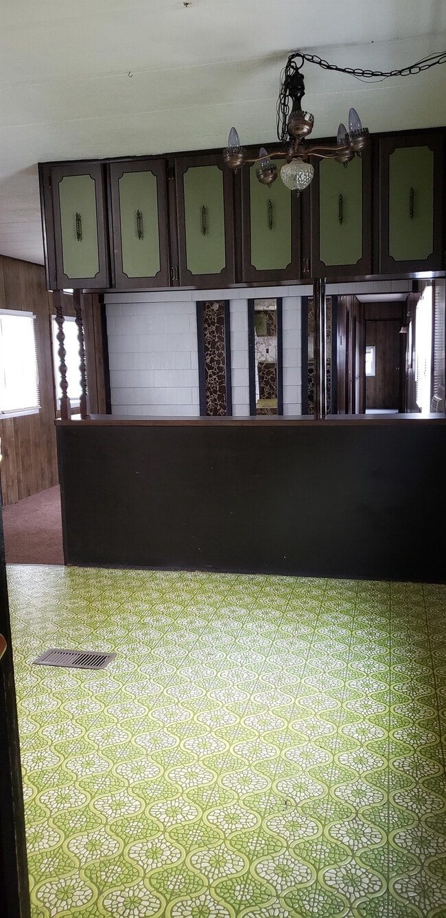 Building Photo - 19766 Park Rd