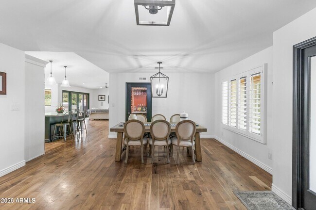 Foto del edificio - 13859 N 45th St