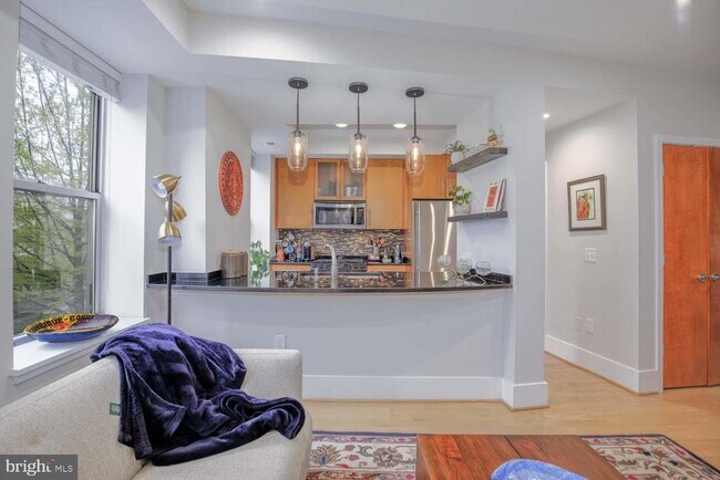 Foto del edificio - 2914 11th St NW