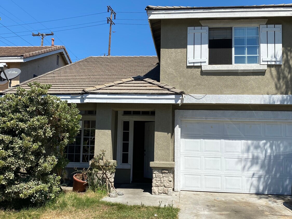 6112 Santa Fe Ave, Huntington Park, CA 90255 House Rental in